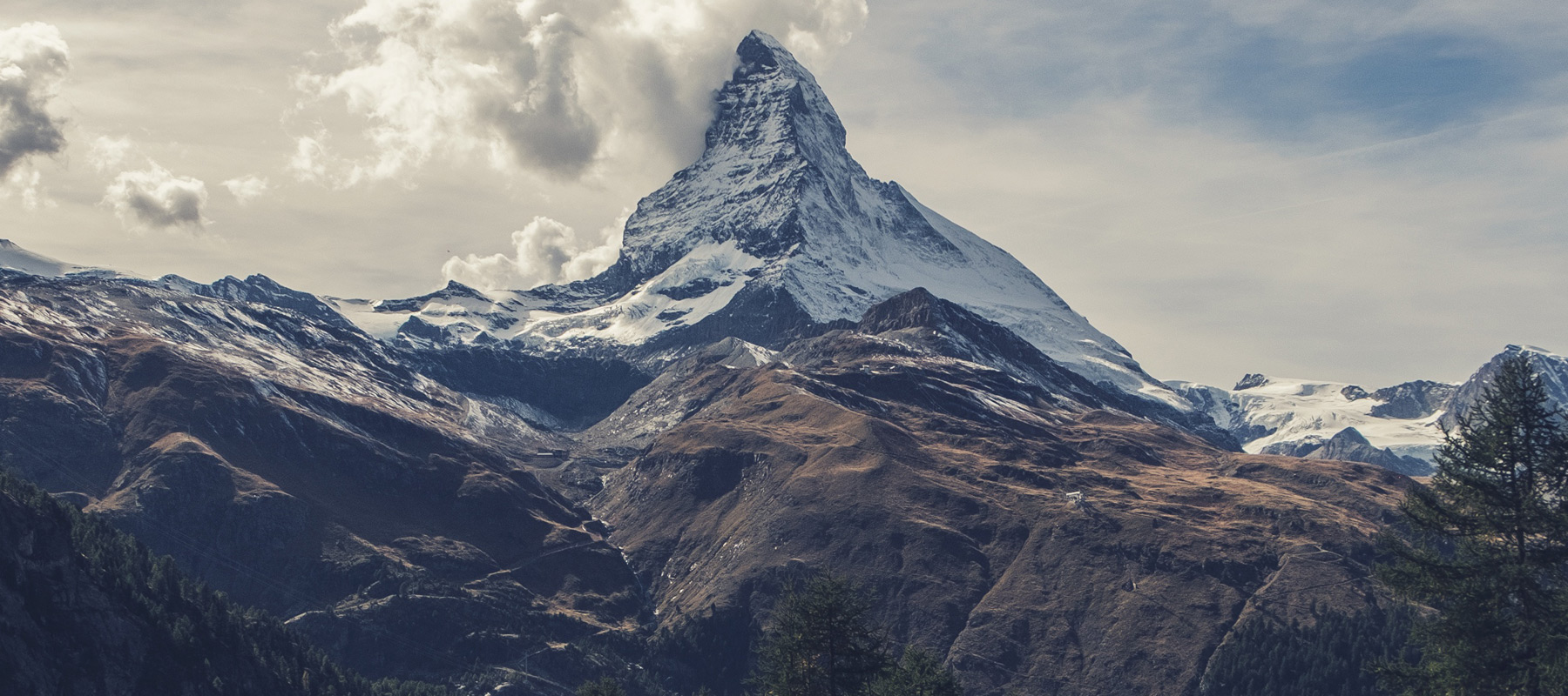 Extreme Snowboarding